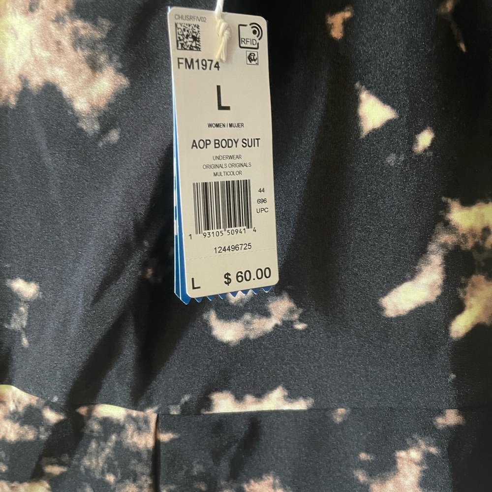 Adidas MIDI Short Body Suit